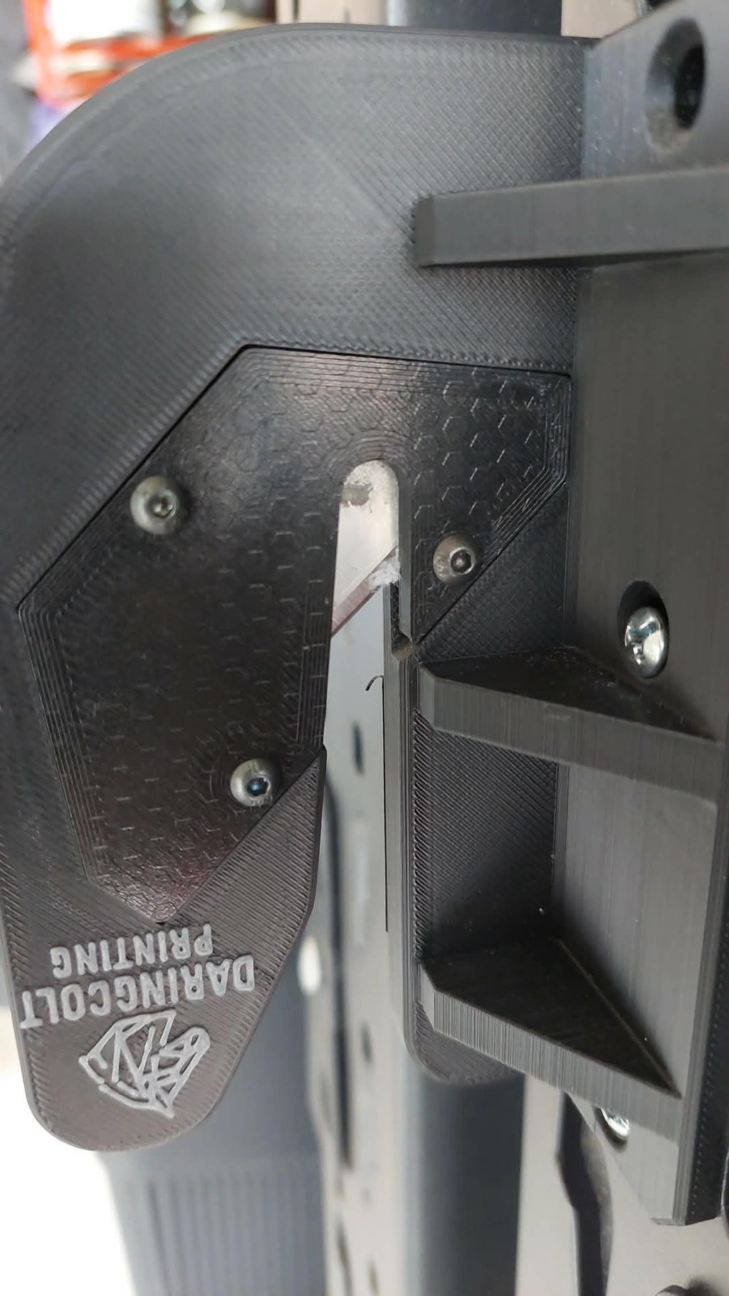 3D‑printed T‑shirt cutter