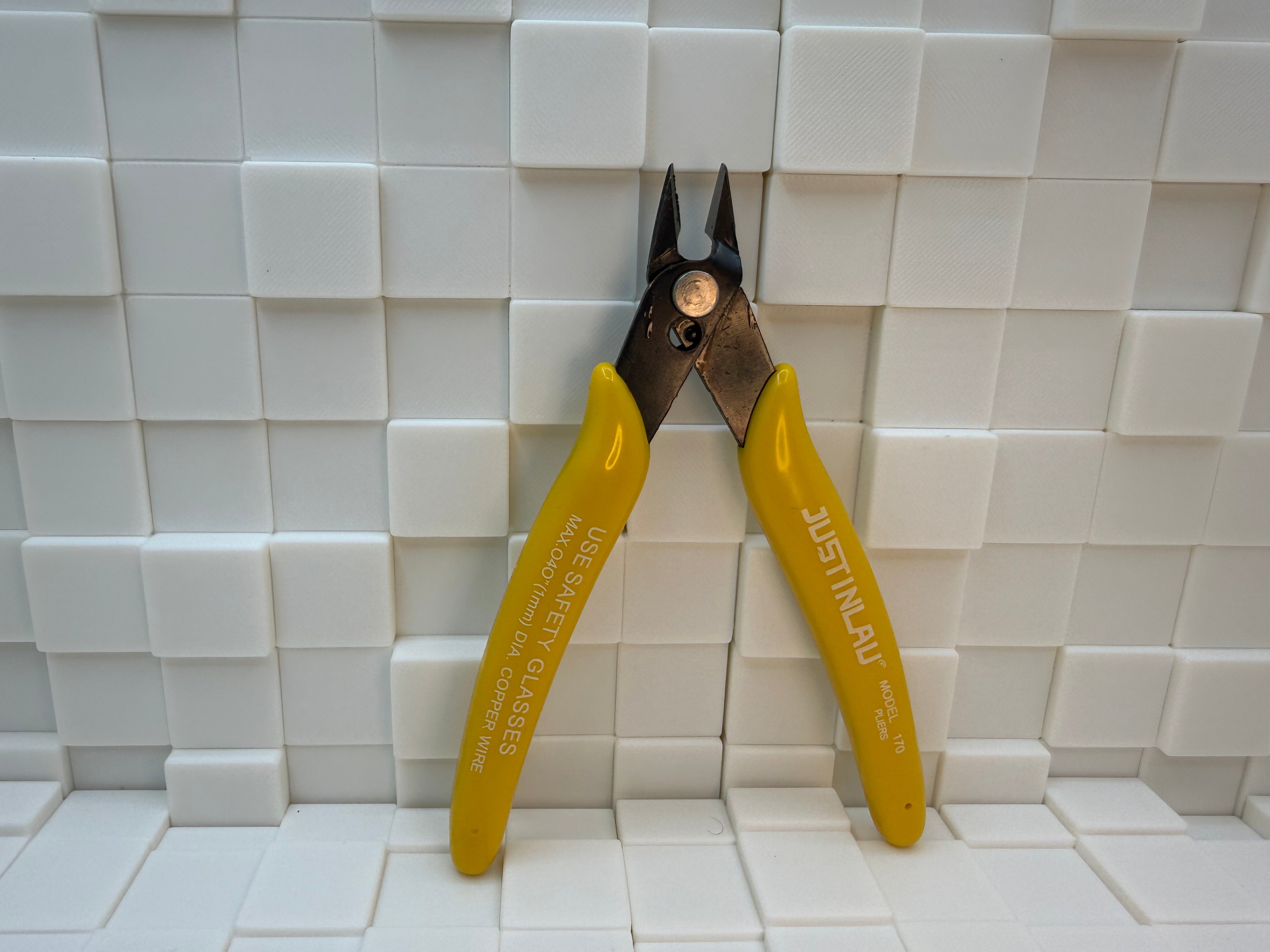 Universal Side Cutter Pliers image 0